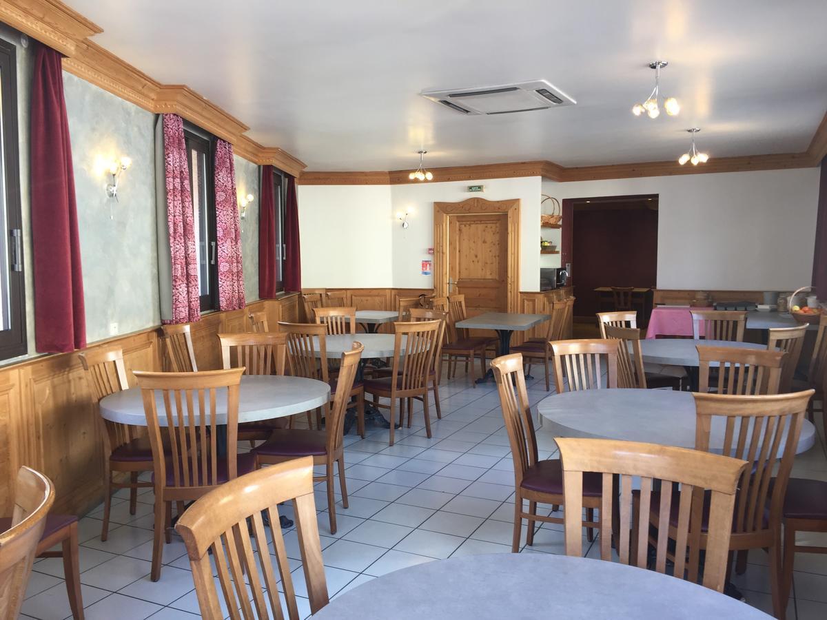 Hotel Le Centre Brides-les-Bains Esterno foto